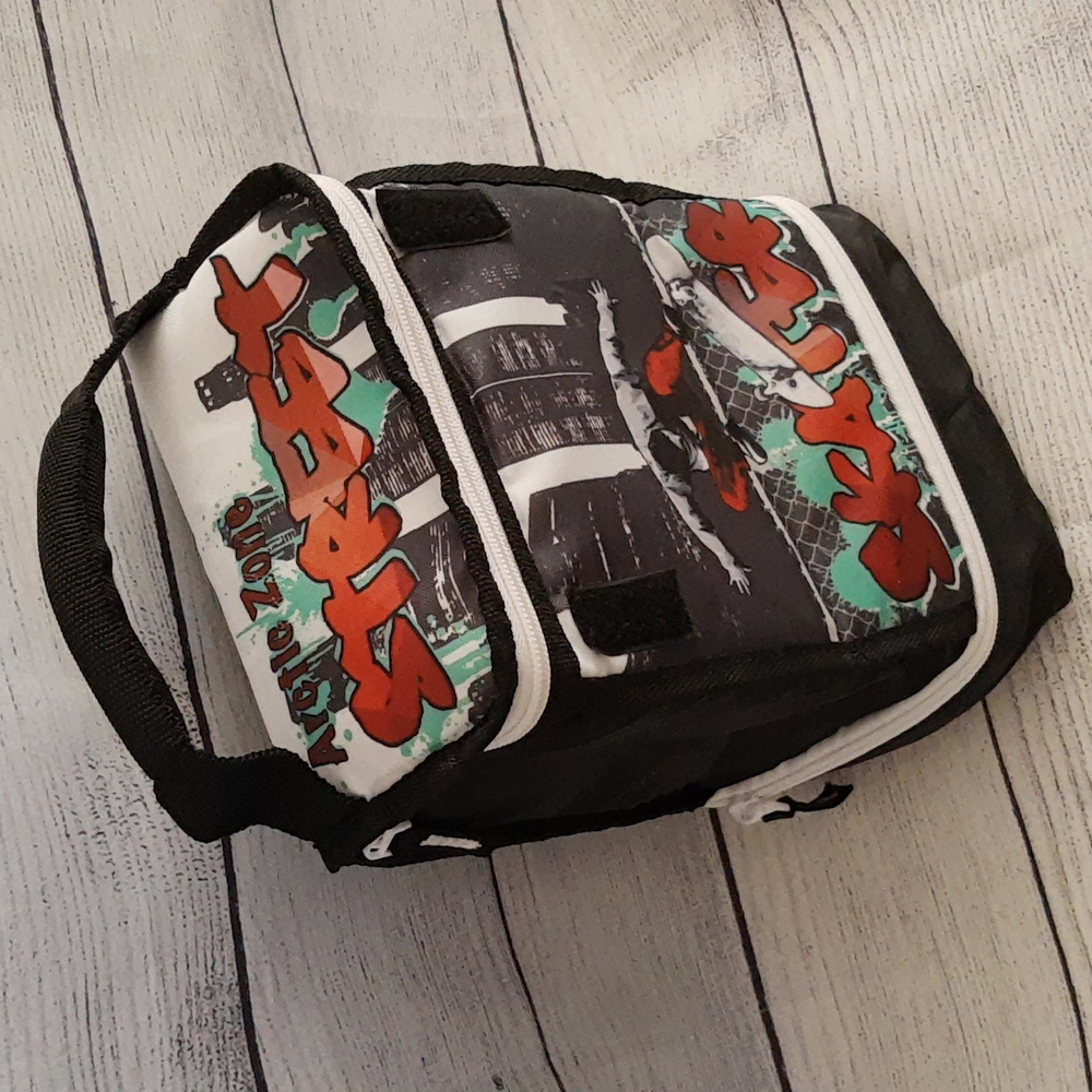 Arctic Zone Street Skater Skateboarder Insulated Two-Compartment Lunch Bag